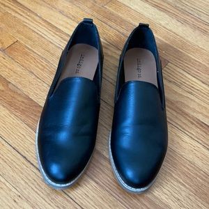 Women’s Indigo Rd. Black Loafers